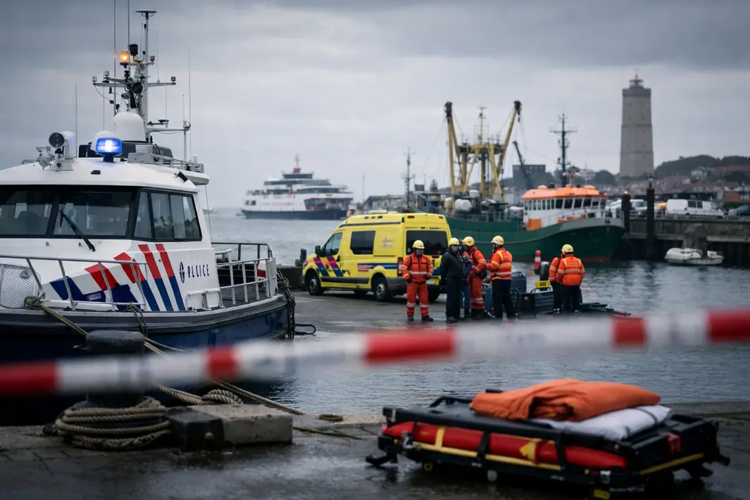 Tragisch ongeval in haven van Terschelling eist leven van 75-jarige vrouw