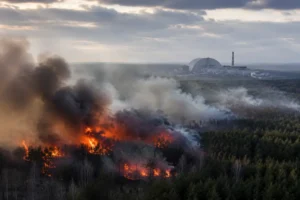 Grote natuurbrand gemeld nabij Tsjernobyl na dronecrash