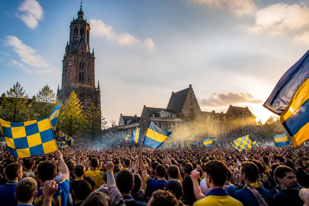 Grote viering in Leeuwarden na promotie naar eredivisie