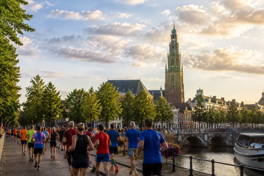 Herbeleef de mooiste momenten van de 19e Loop Leeuwarden