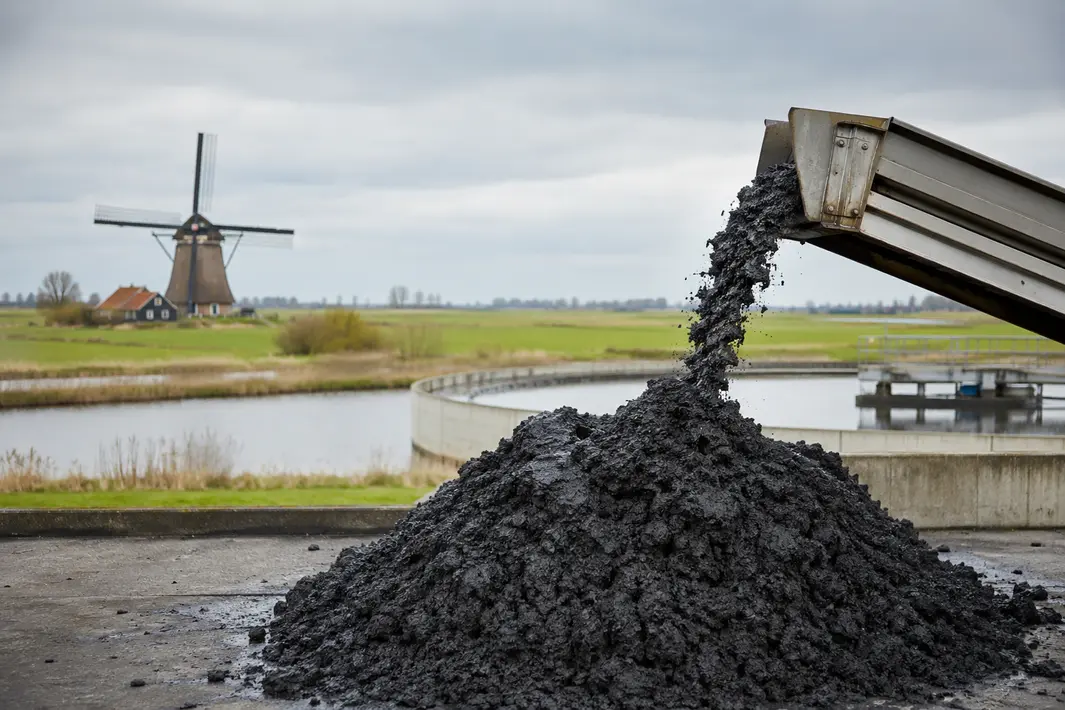 Kosten voor afvoer van slibkoek in Friesland bijna verdubbeld