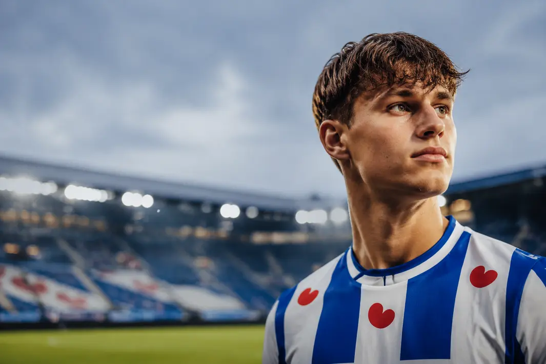 Luca Oyen groeit uit tot belangrijke speler bij SC Heerenveen