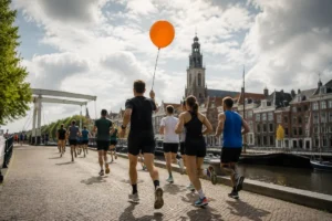 Pacers helpen hardlopers bij Loop Leeuwarden richting snelle tijden