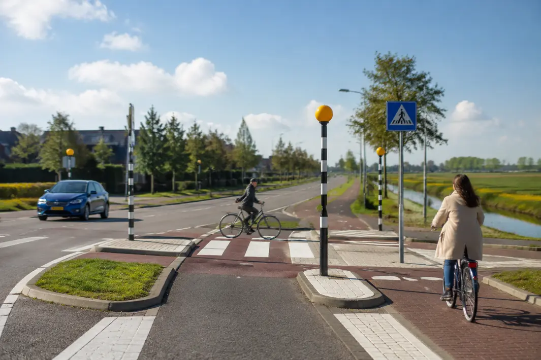 Verbetering van fietsersoversteekplaatsen in Fryslân in voorbereiding