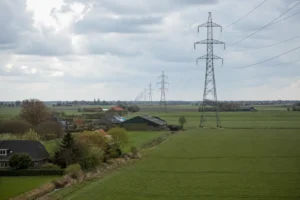 Tracé zware stroomkabel loopt langs honderden woningen en boerderijen in Friesland